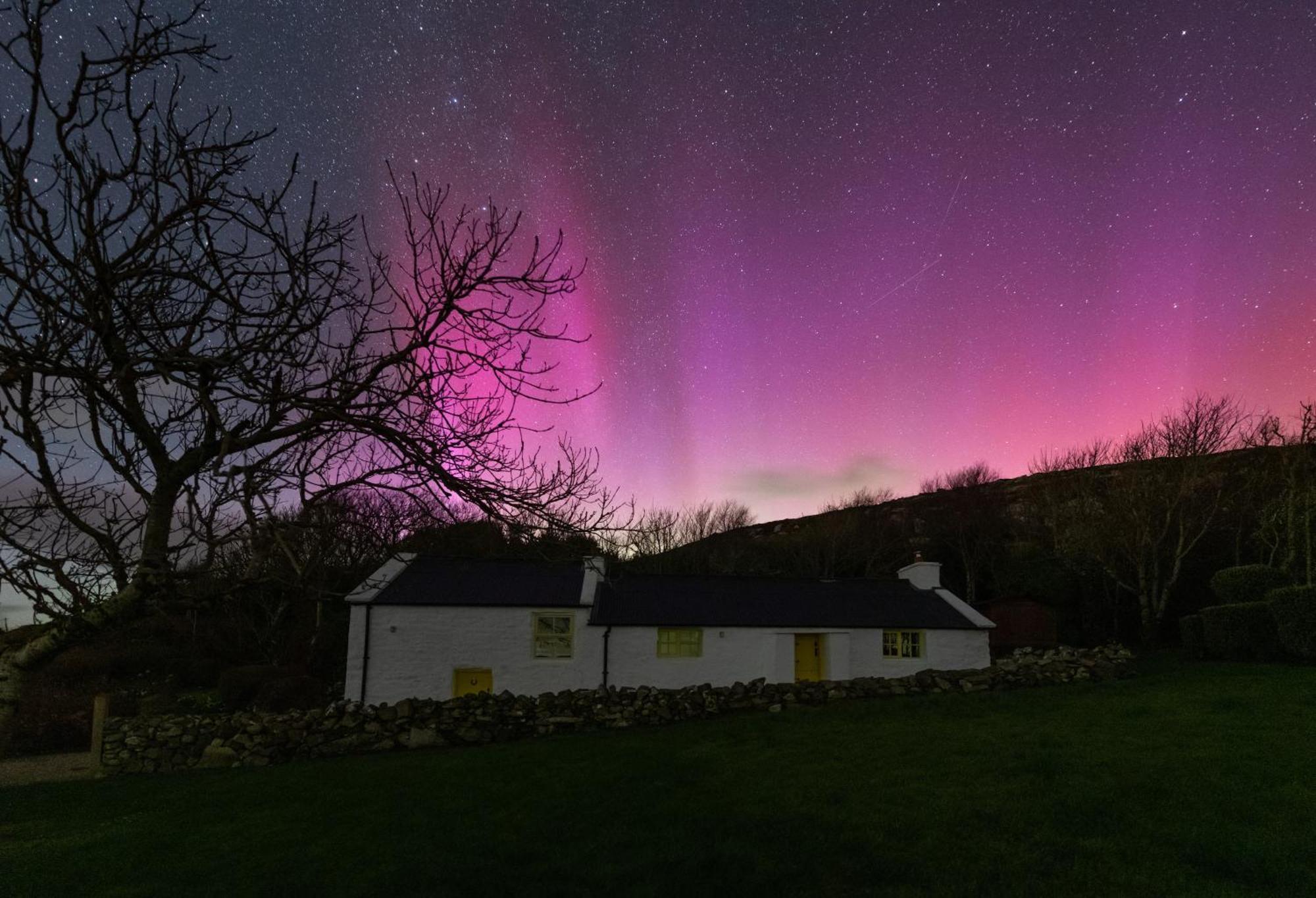 Teachin - An Idyll Of The Emerald Isle * Downings
